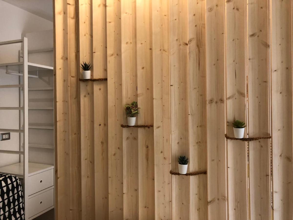 Area33 Guest House ボローニャ エクステリア 写真